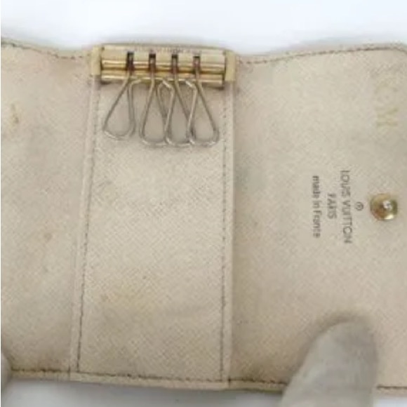 AUTH LOUIS VUITTON Damier Azul Leather Key Case Holder - Picture 5 of 11